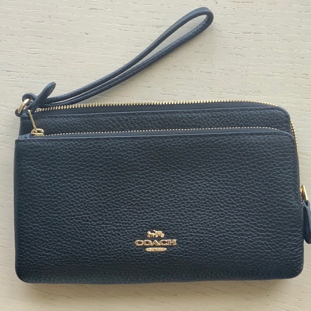Coach Double Zip Wallet clutch